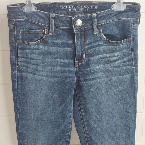 American Eagle Women's 8 Inseam 30.5" Skinny Kick Jeans Boot Cut Blue Med. Wash - Picture 2 of 11